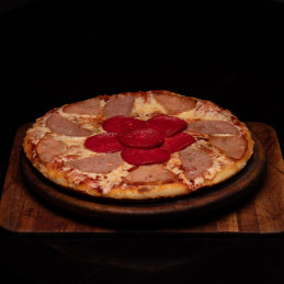 Pizza de Jamón , Chorizo y Salame